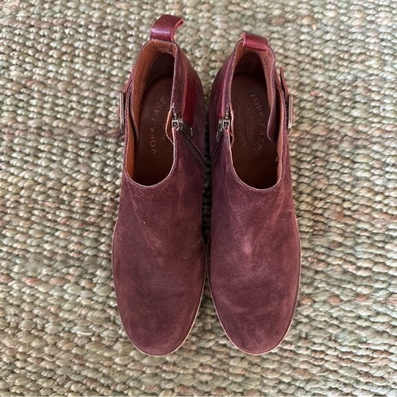 Kork-Ease Mesa Burgundy Suede Leather Ankle Boots Bootie Brass Buckle Sz 8 READ - Picture 3 of 10